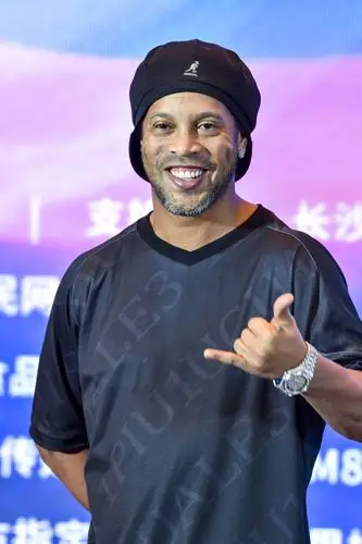 更像是