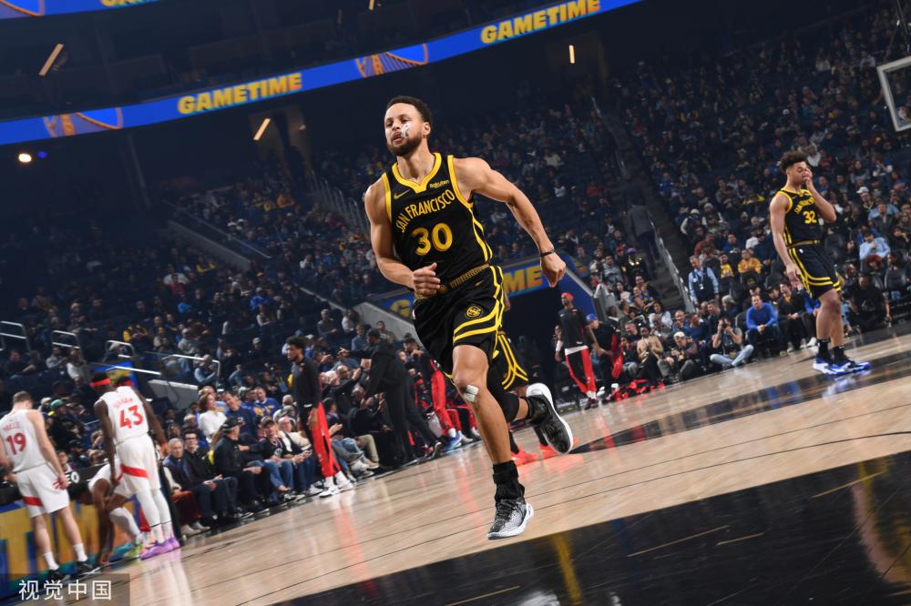 比赛中球队 比赛中球队